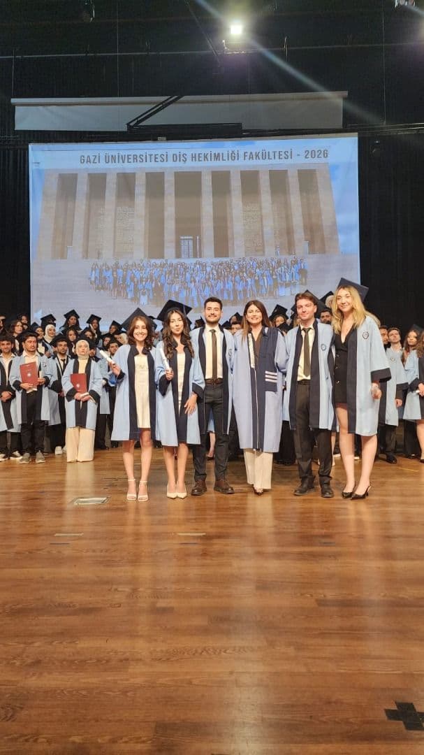 “Gazi üniversitesi dişhekimliği fakültesi 2025–2026 eğitim-öğretim yılı mezuniyet töreni gerçekleştirldi” fotoğraf galerisi, 6. fotoğraf