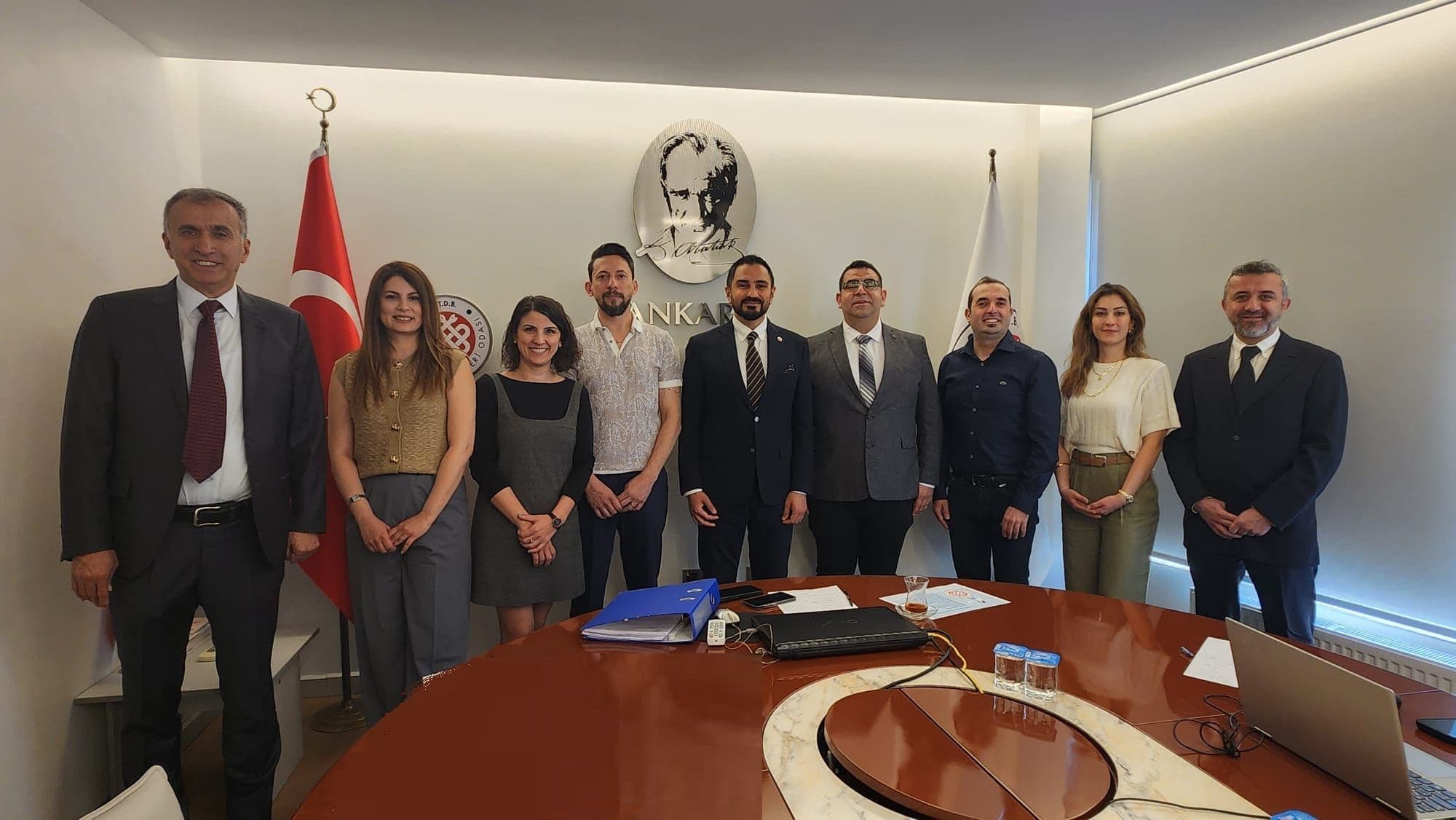 “21. dönem ADO yönetim kurulu göreve başladı” görseli