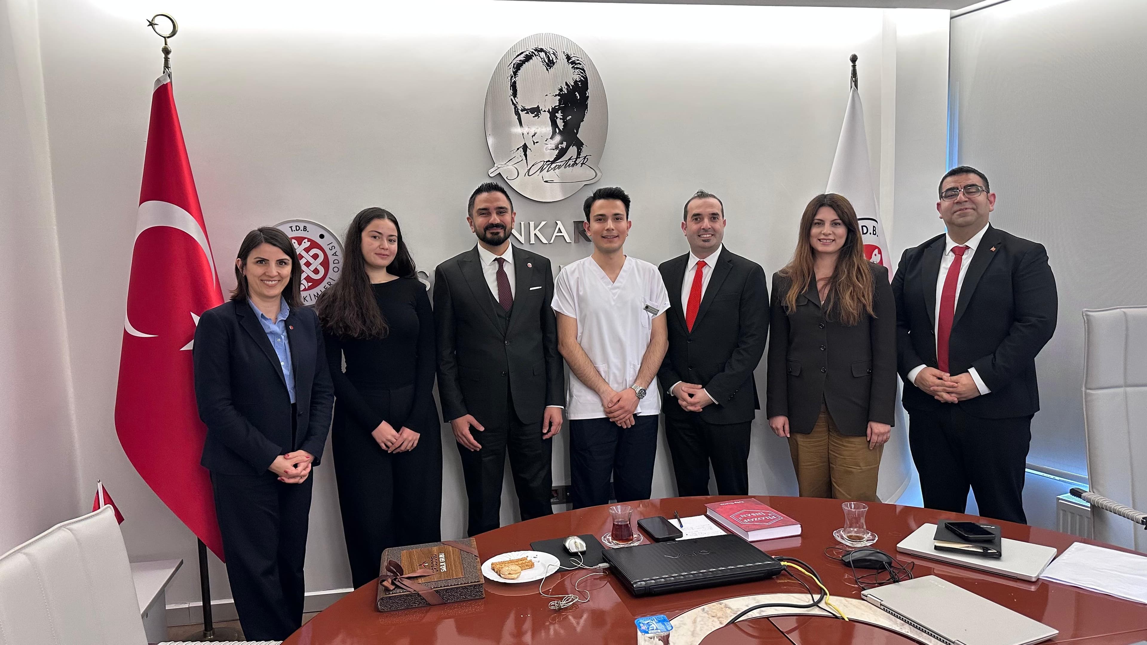 “ADO öğrenci komisyonu odamızı ziyaret etti” görseli