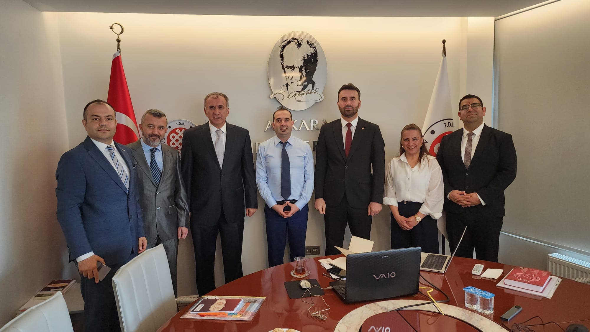 “Türk kızılayı odamızı ziyaret etti” görseli